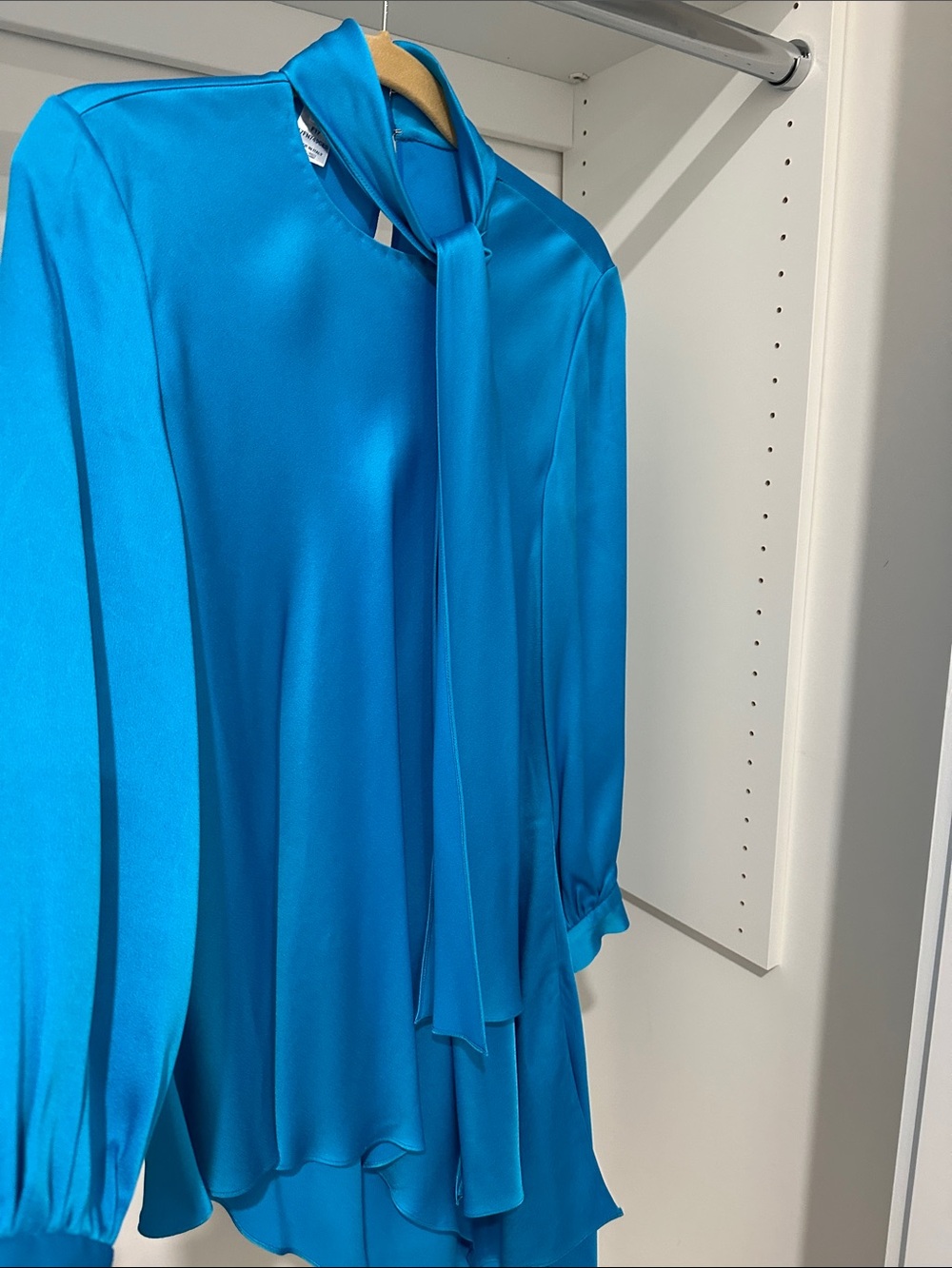 Oscar de la Renta Bright Turquoise Satin Gown